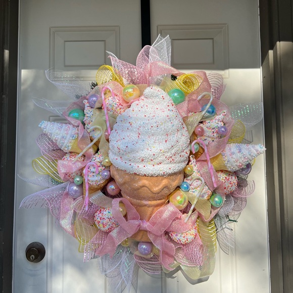 Candyland Themed Wreath - Picture 3 of 4